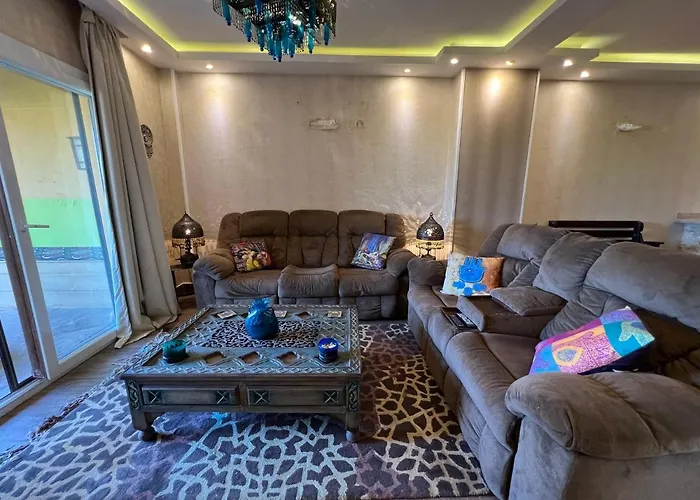 In Mountain View Sokhna 1 Luxurious With Garden 3 Bedrooms With Ac, 2 Bathrooms, Heated Pool, Families Only * Ain Sukhna