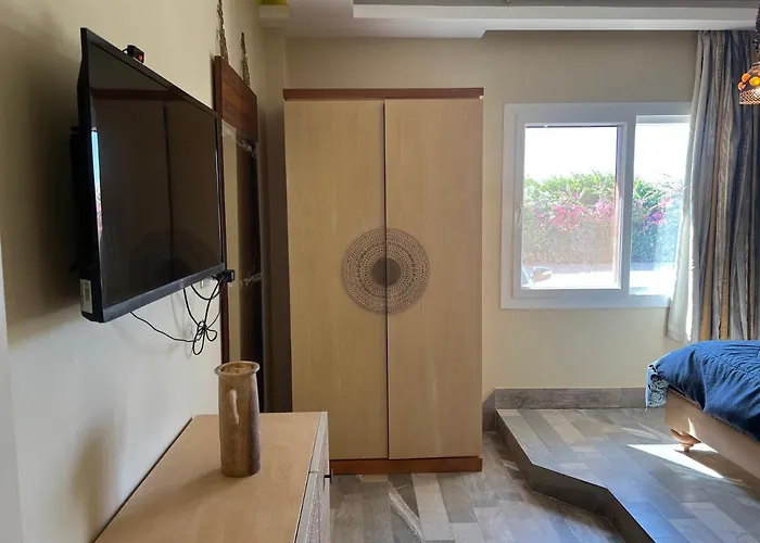 In Mountain View Sokhna 1 Luxurious With Garden 3 Bedrooms With Ac, 2 Bathrooms, Heated Pool, Families Only
